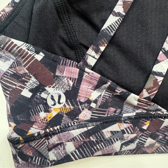 Lululemon Free To Be Serene Bra Sz 4 - Picture 7 of 8